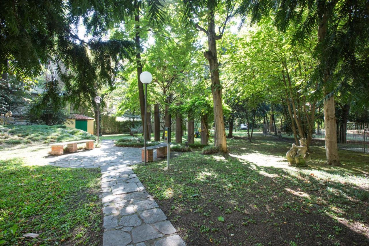 Easylife - Moderno Bilocale In Zona Porta Romana Milánó Kültér fotó